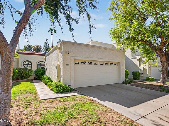 3rd image of 7720 S HEATHER Drive