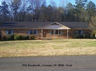 2921 Dresden Dr, Gastonia, NC 28056