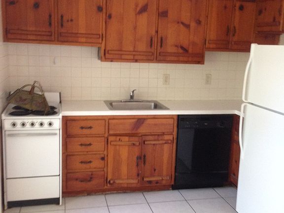 4th image of 4149 Bougainvilla Dr APT 1