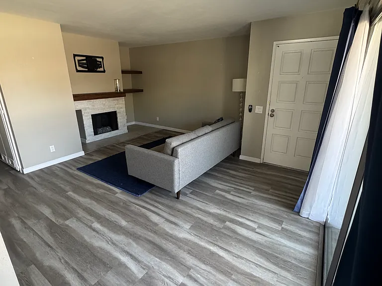 8622 Lemon Ave #6 — Photo 19
