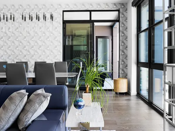 800 Embassy Dr APT 605, Austin, TX 78702