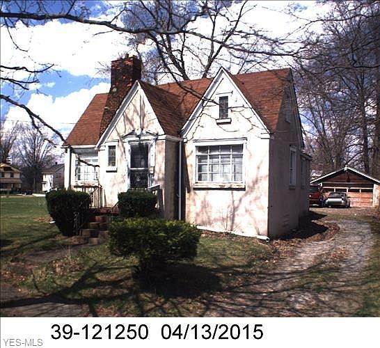 1st image of 151 Comstock St NE