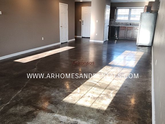 2nd image of 2506 Ridgeland Cir #2
