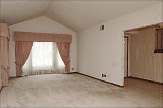 3rd image of 1508 Loatonia Ct