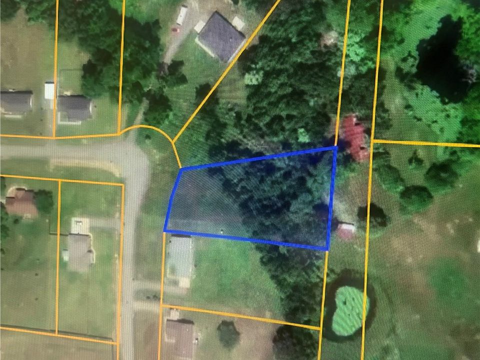 1st image of 568 Stoneridge Cir #103