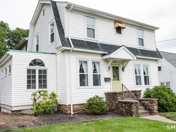 220 High Street, Wallingford, CT 06492