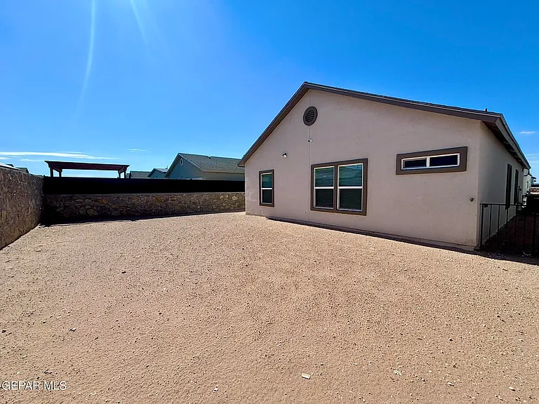 15213 Resolve Dr — Photo 15