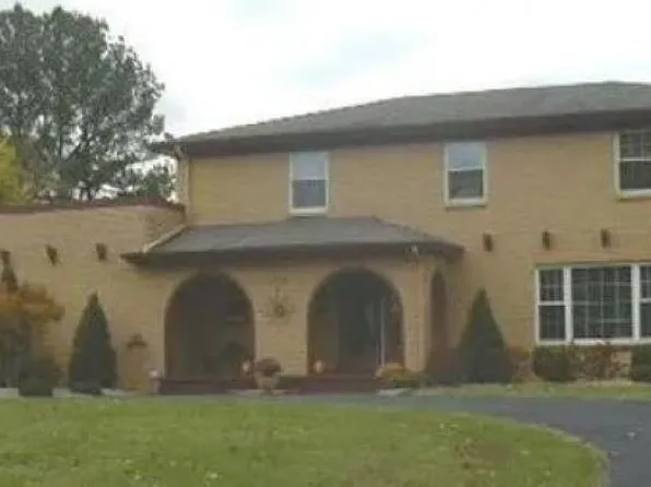 1515 Bellemeade Dr, Mayfield, KY 42066