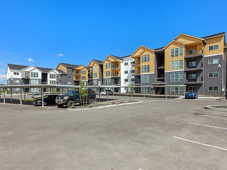 Mica View Apartments Located in Spokane Valley