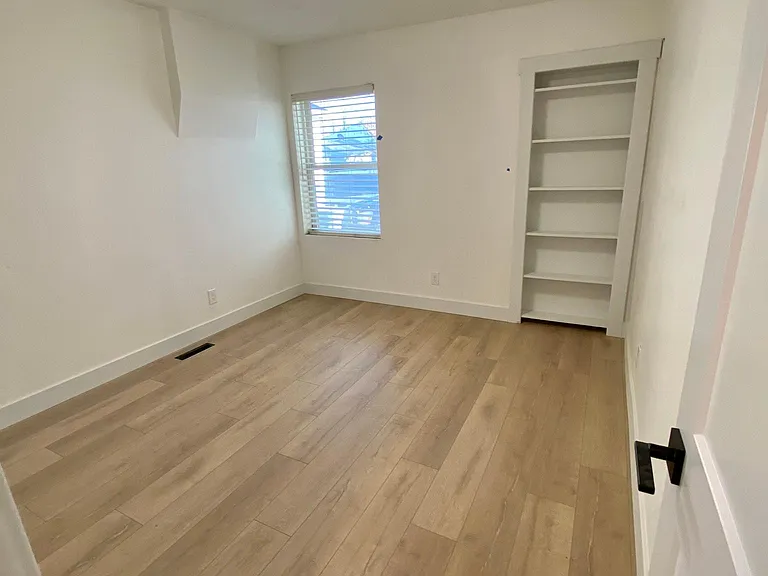 1627 S Blair St — Photo 14