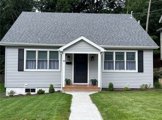 93 Maple St, Oneonta, NY 13820