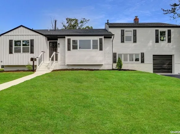 415 Spangle Drive, North Babylon, NY 11703