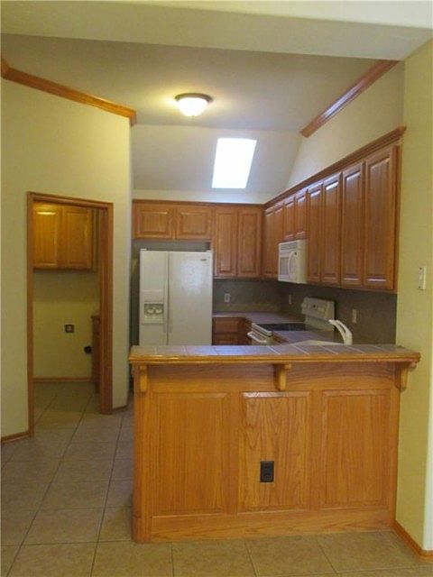 2nd image of 8 S Ridge Pointe Cir