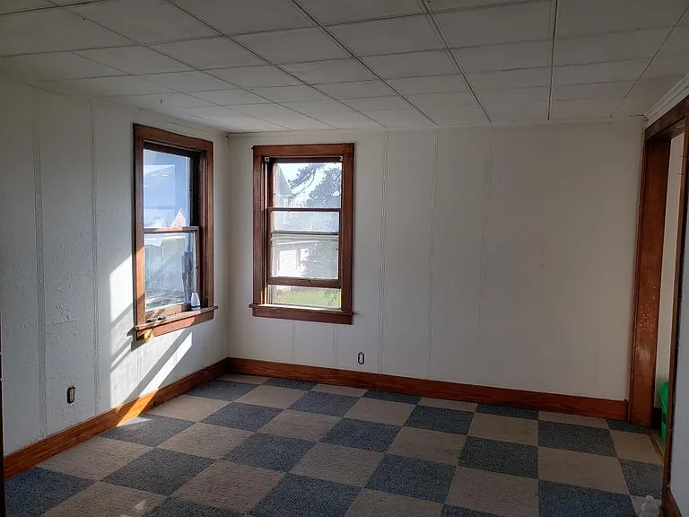 209 1/2 N Pearl St #2 — Photo 5