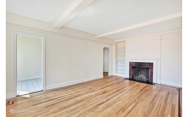 Sold by Douglas Elliman | media 19