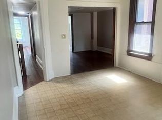 551 W King St APT 2, York, PA 17401