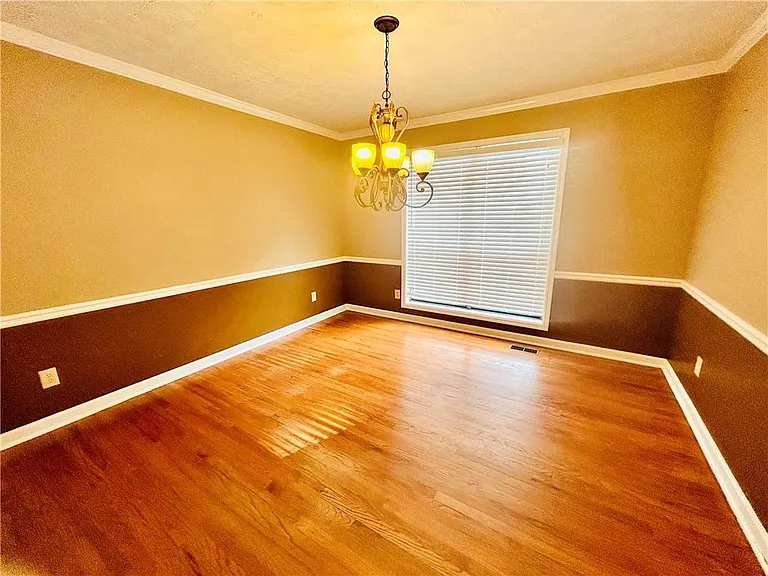 2100 Old Forge Way — Photo 3