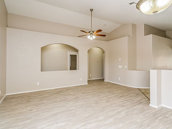 4th image of 6213 S 25th Dr