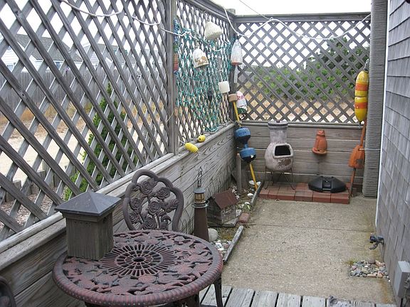 Wrap around patio