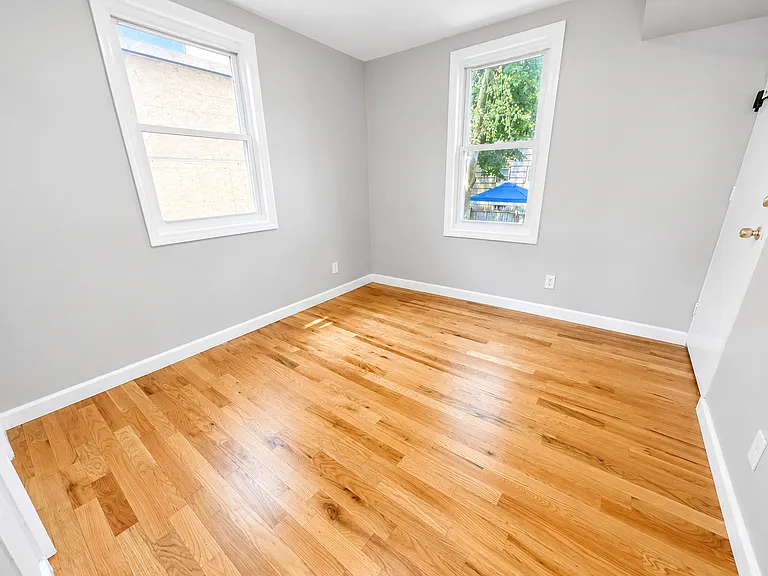 25 Salem St #2 — Photo 7