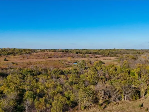 0 W 271st St, Paola, KS 66071