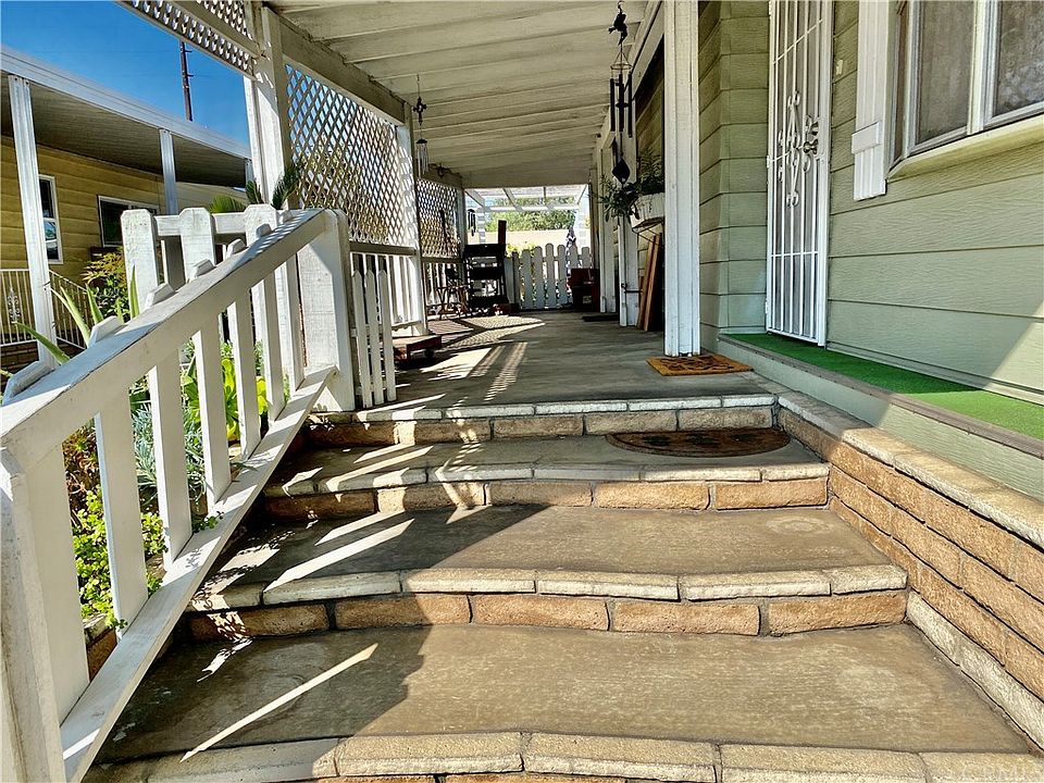 1st image of 14025 Lake View Dr #6