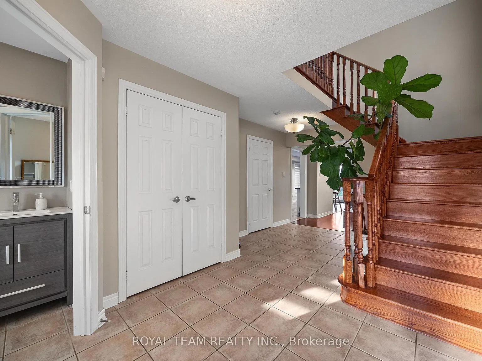 3 bed, $4,200 — Photo 4