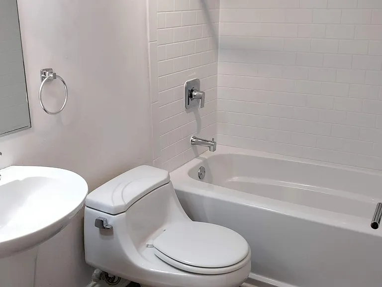 919 N Pennsylvania St #106 — Photo 7