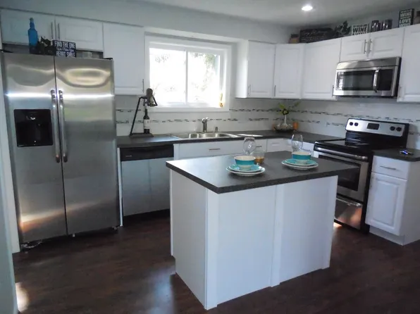 1291 Sheffield Dr, Saginaw, MI 48638