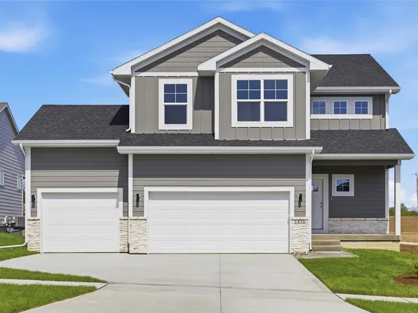 1476 S 91st St, West Des Moines, IA 50266
