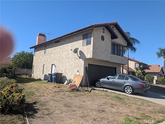 3rd image of 2670 Bernwood St