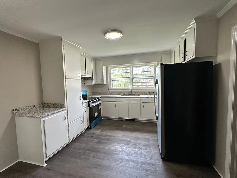 628 Wimbish Rd — Photo 5
