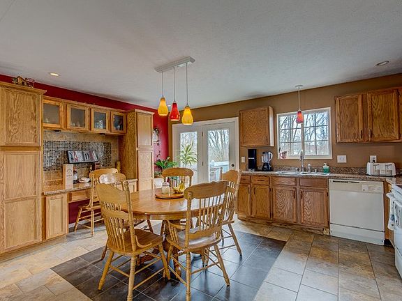 4th image of 4162 Farmwood Ct