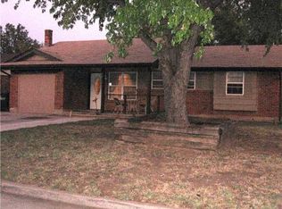 732 Butler St, Moore, OK 73160