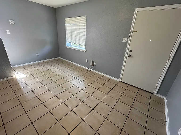 3850 Mount Ranier St #3850 — Photo 11
