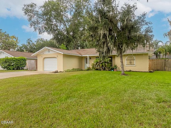 2nd image of 36 Florida Park Dr N