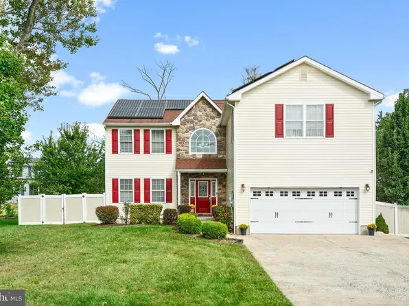 833 Simons Ave, Bensalem, PA 19020