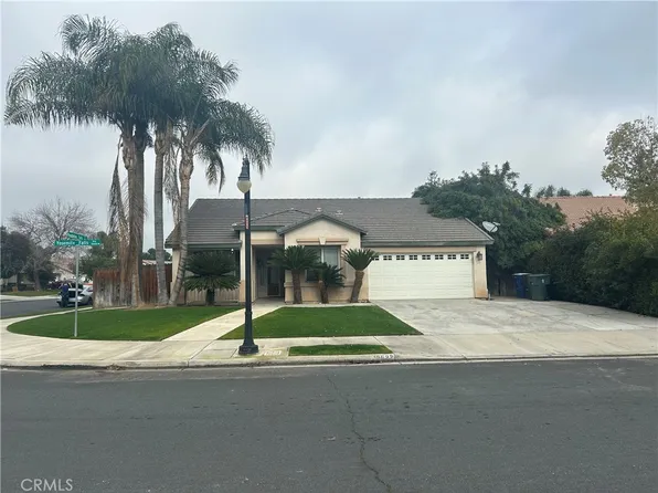 10622 Yosemite Falls Ave, Bakersfield, CA 93312