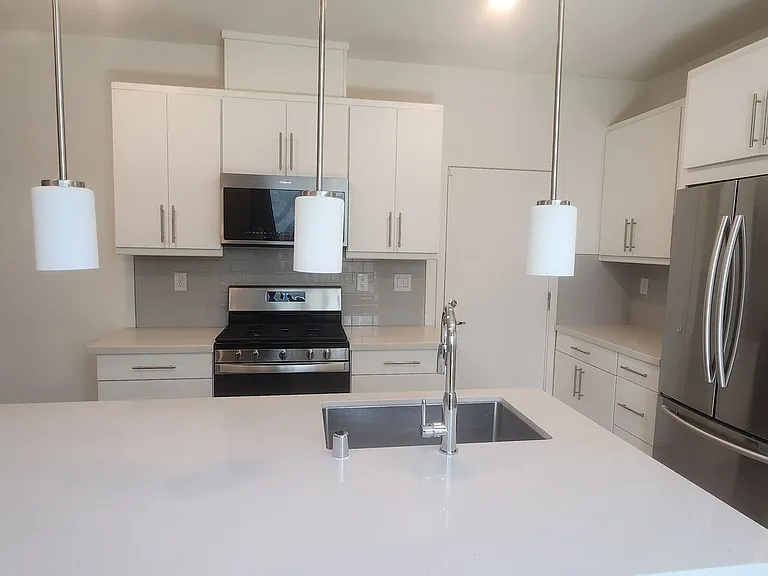 141 Log Pond Ln — Photo 8