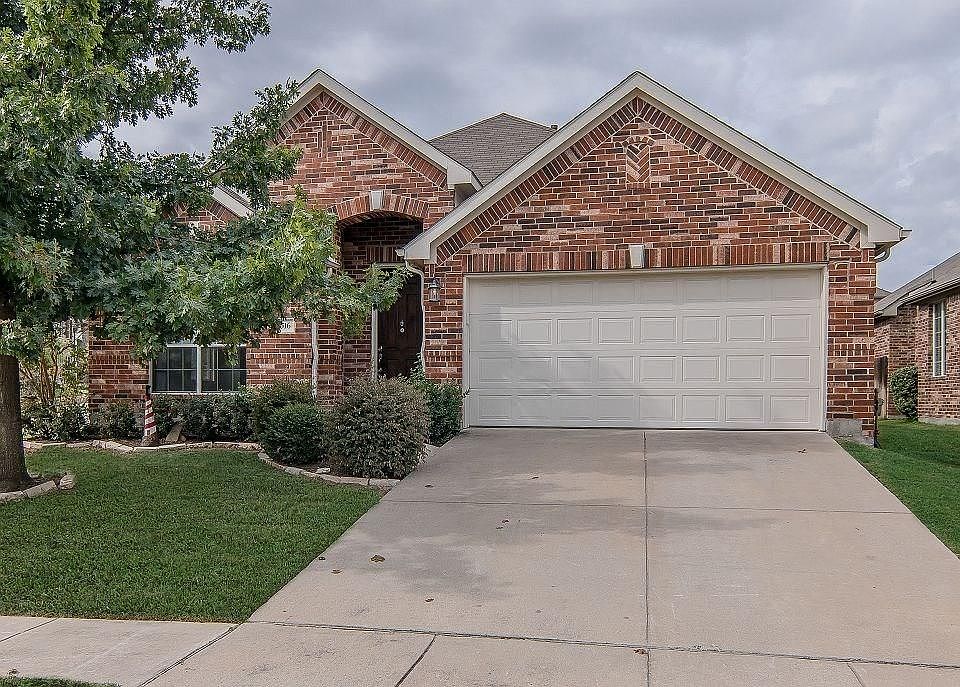 1st image of 6516 Holly Crest Ln