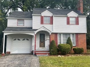 20303 Lanbury Ave, Warrensville Heights, OH