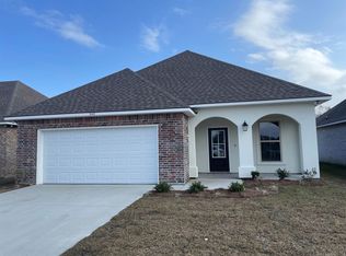 242 Sophie Dr, Houma, LA 70364