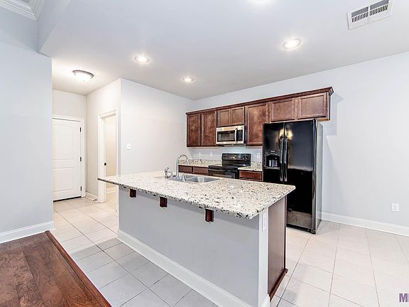 4th image of 146 Natalie Park Dr