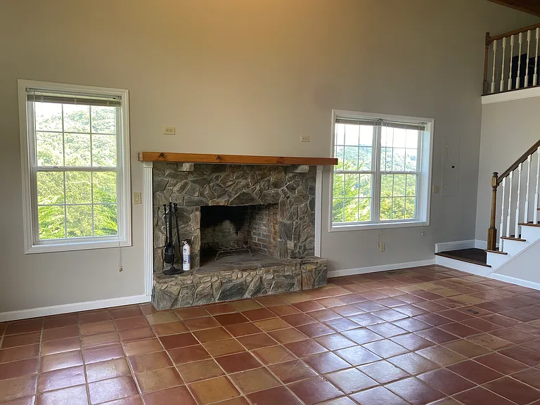 359 Glowing Hearth Ln — Photo 7