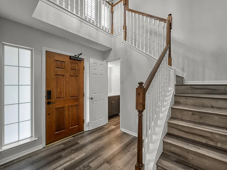 23 Alderon Woods Pl — Photo 9
