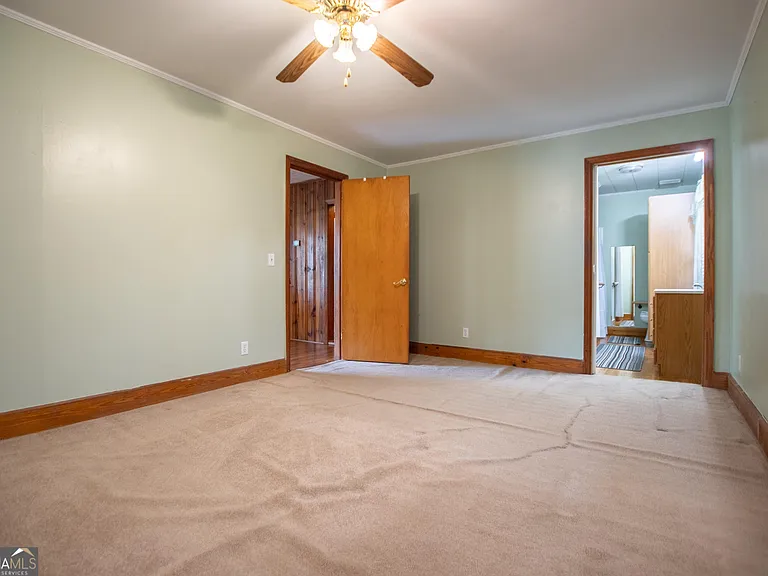 126 N Johnson St — Photo 7