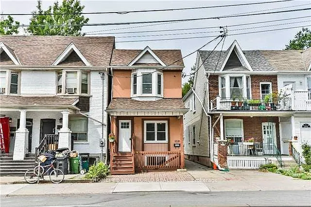 158 Coxwell Ave #BASEMENT — Photo 11