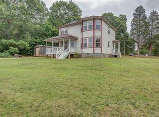 248 Roseborough Rd, Grover, NC 28073