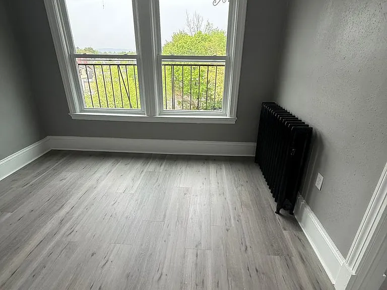 413 North St — Photo 26