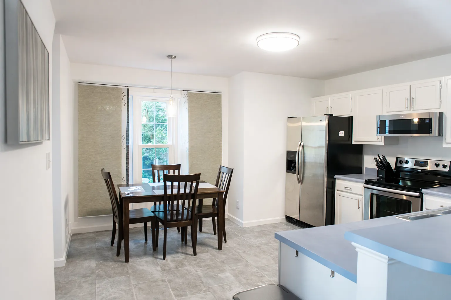 3 bed, 1900 sqft, $3,500 — Photo 4